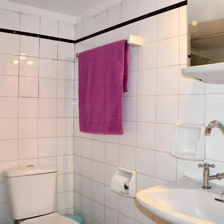 Colourful Apartment In Athenscity 1Min From Subway Exterior photo